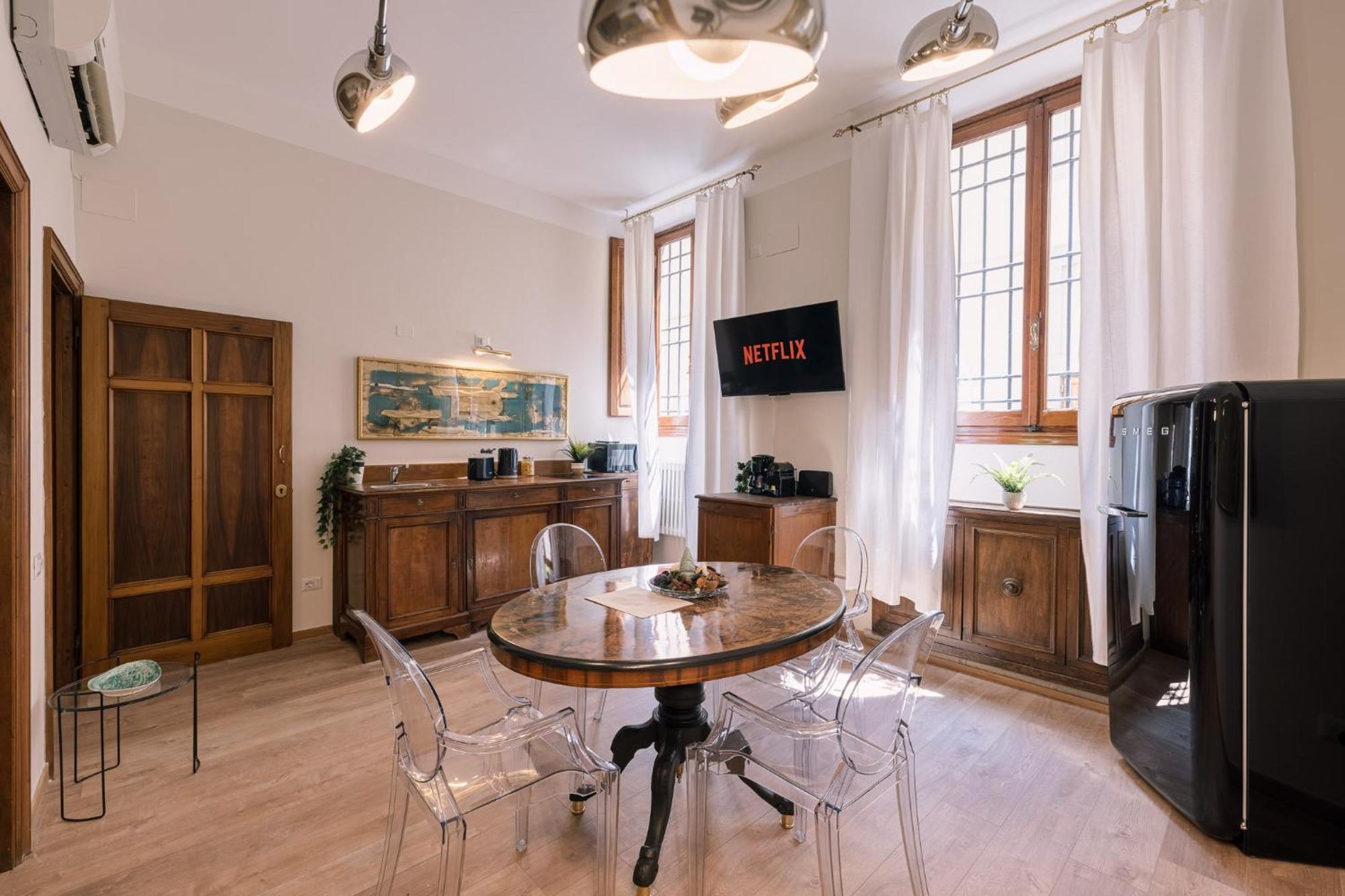 Apartment Accademia Luxury Art